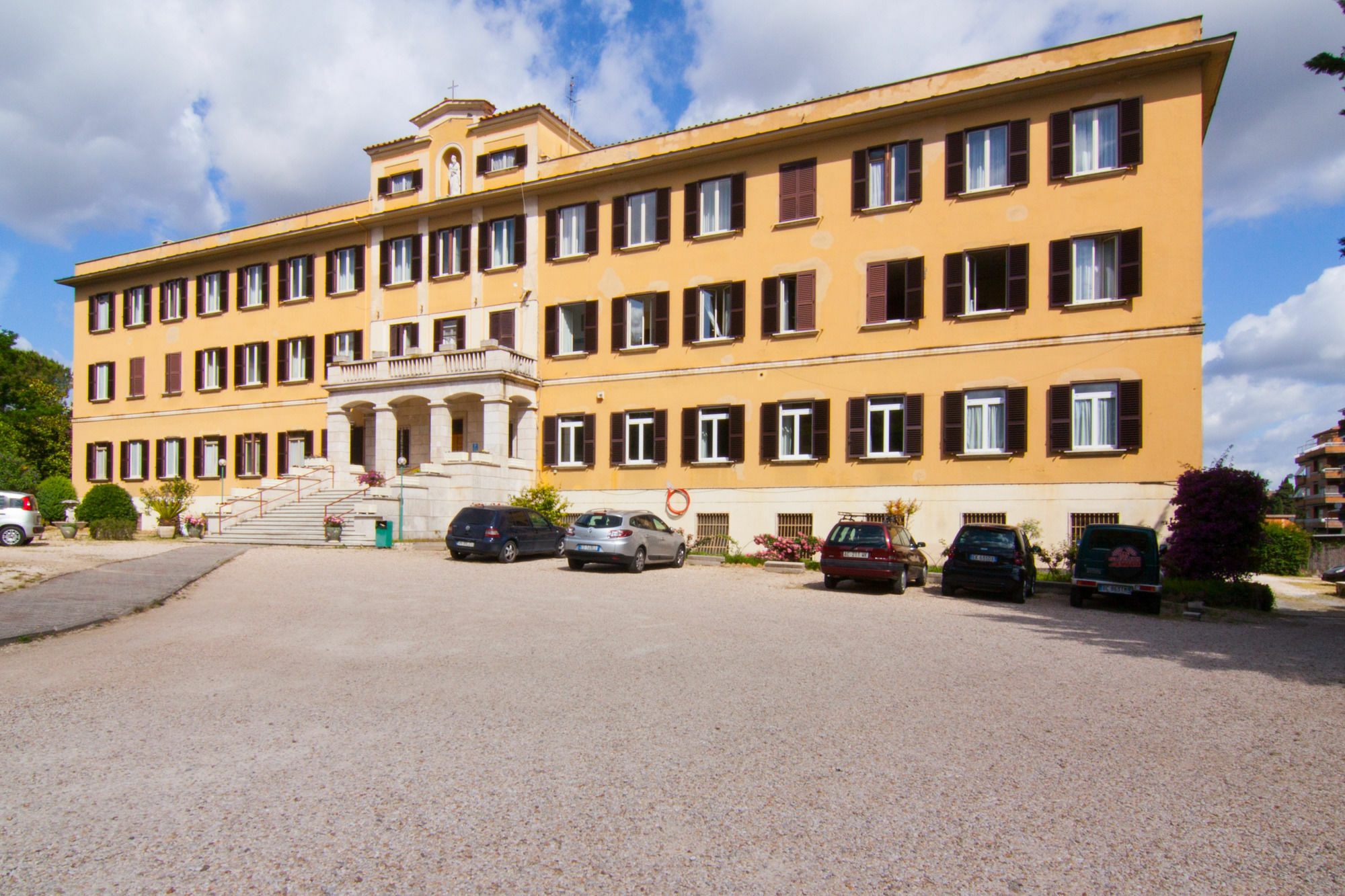 Ostello Villa Monte Mario Рим Екстериор снимка